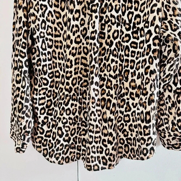 Chico’s leopard print button down long sleeve blouse size 2 12/14 - Picture 6 of 12